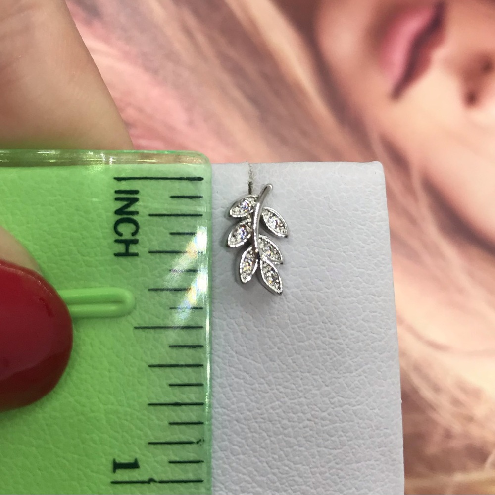 Sterling Silver 925 Stud Earrings - Picture 3 of 3